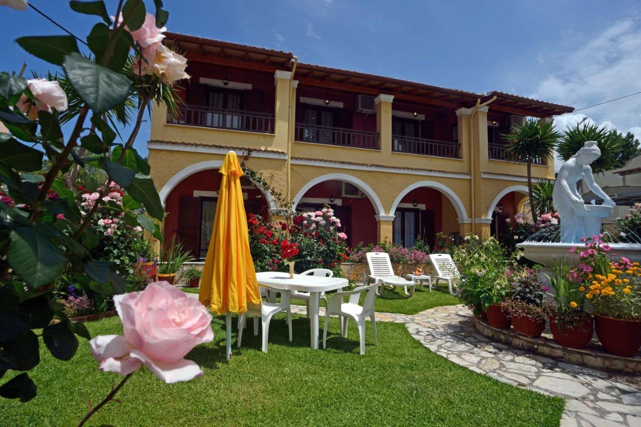 Eleni Apartments Roda  Rum bild